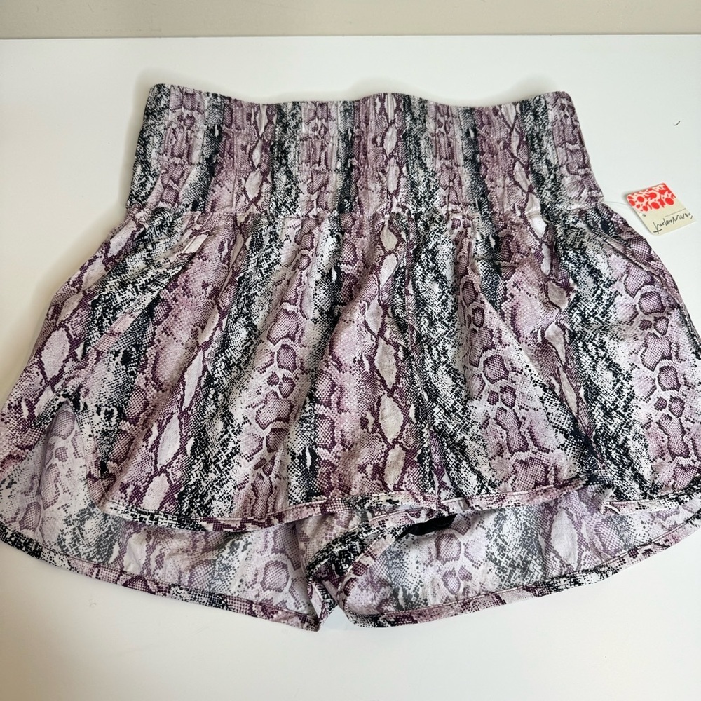 FP Movement Women's The Way Home Printed Shorts size medium - Picture 5 of 10